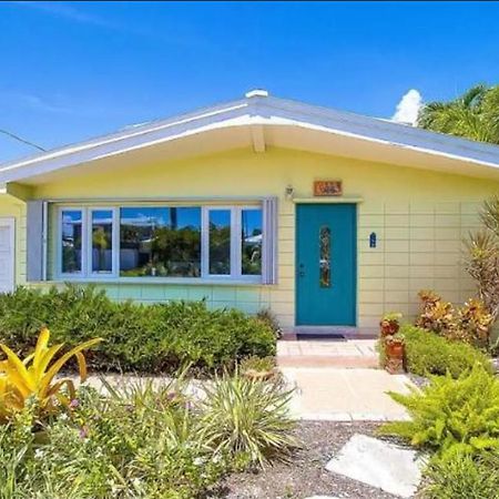 The Butterfly Cottage マラソン エクステリア 写真